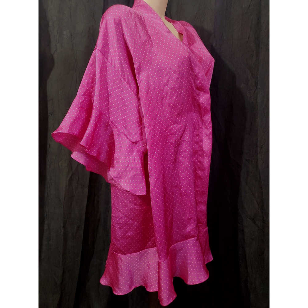 VICTORIA'S SECRET kimono robe PINK SATIN Whimsical Flounce Ruffle M / L no tie